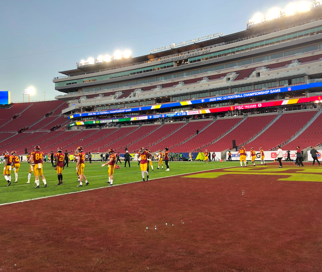 Rams vs. Packers game has USC, Pac-12 logos painted on Coliseum field 