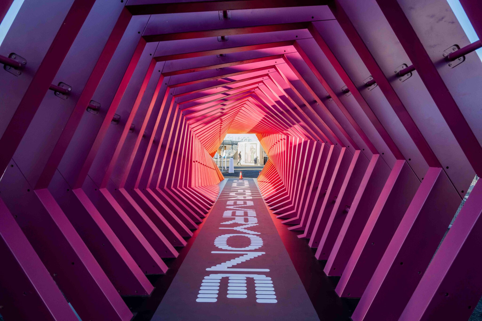 A3-Visual-High-quality-large-format-graphics-and-custom-print-solutions-for-events-venues-and-branded-spaces