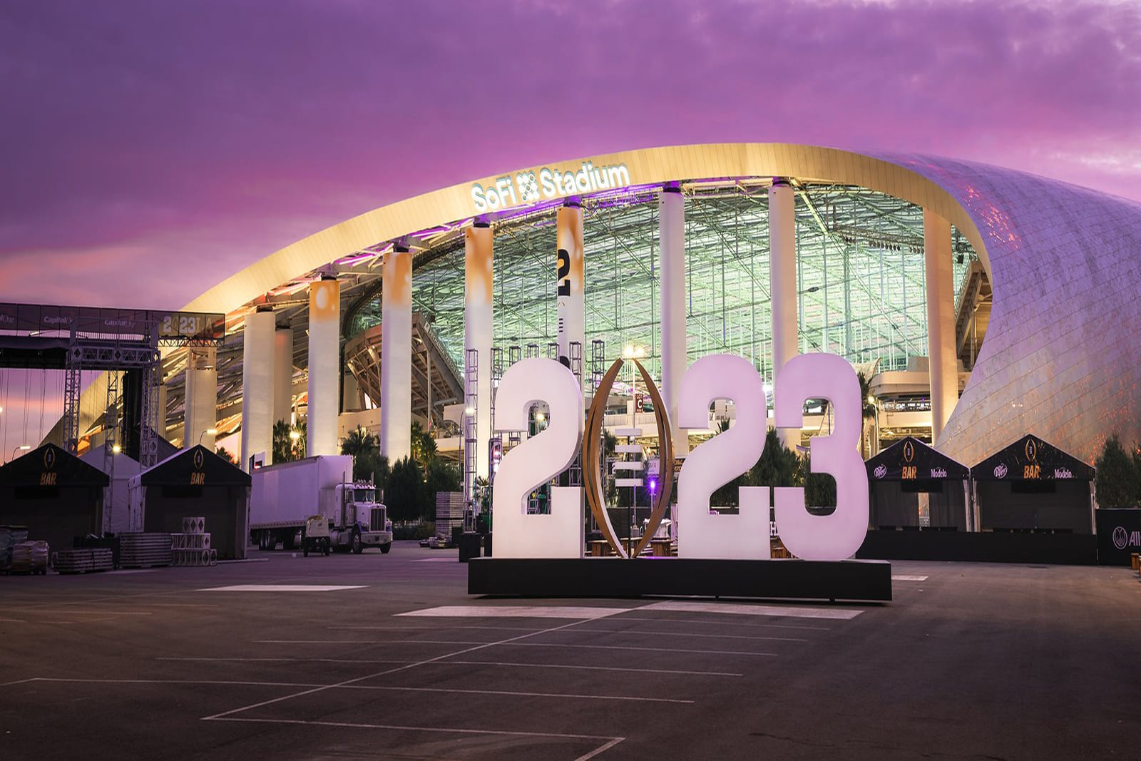 2023 College Football Playoff banner 1